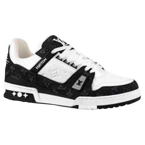 sneakers louis vuitton nere|louis vuitton female sneakers.